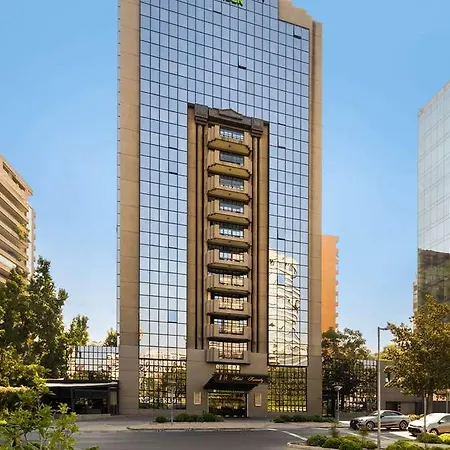 Wyndham Garden Santiago Hotel